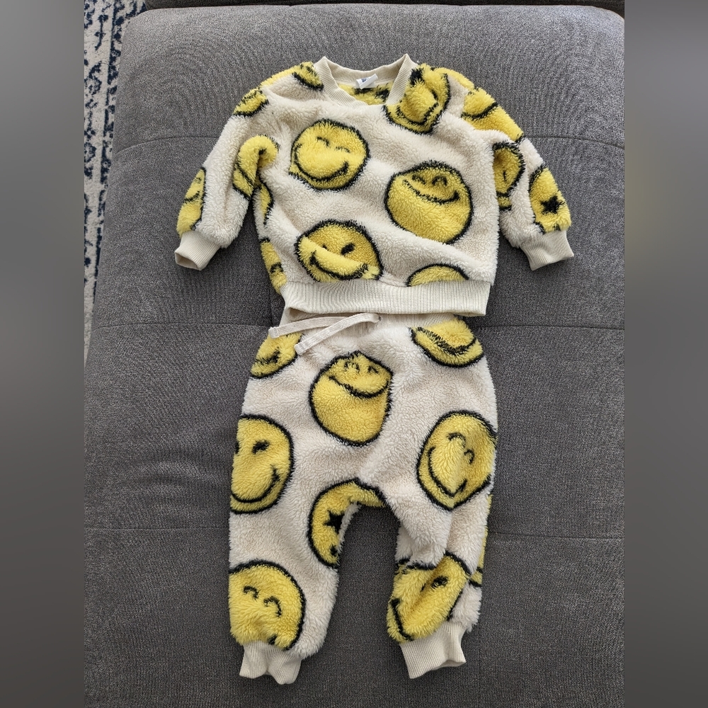 Gap Smiley Sweat Set 12-18